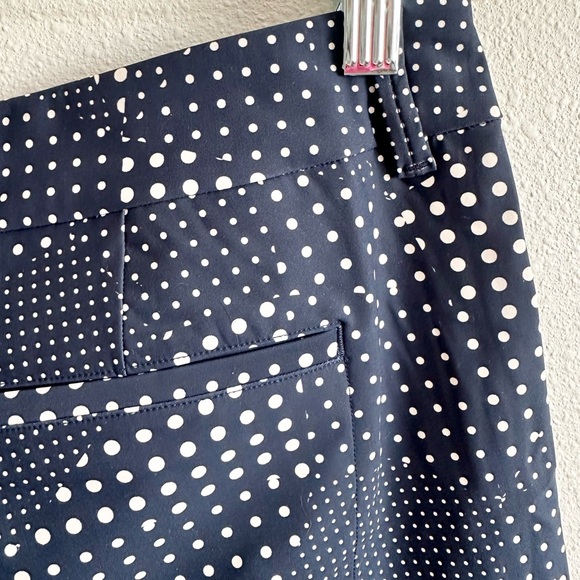 NWT Spanx Sunshine 4” Shorts in Dot Patch Midnight Navy Size Large - Picture 8 of 10